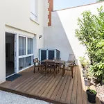 1Stays Studio - Marlot
